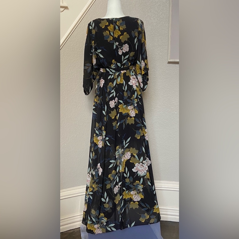 Baltic Born Black Floral Sheer Sleeve Dress, size M. This dress is gorgeous! - Picture 11 of 17